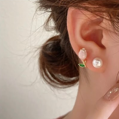 Stylish Rose Earring