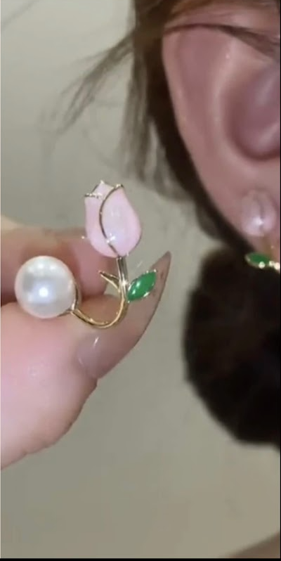 Style Rose Earring